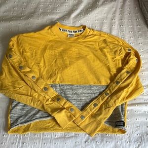 VS PINK cropped hoodie with snap sleeves